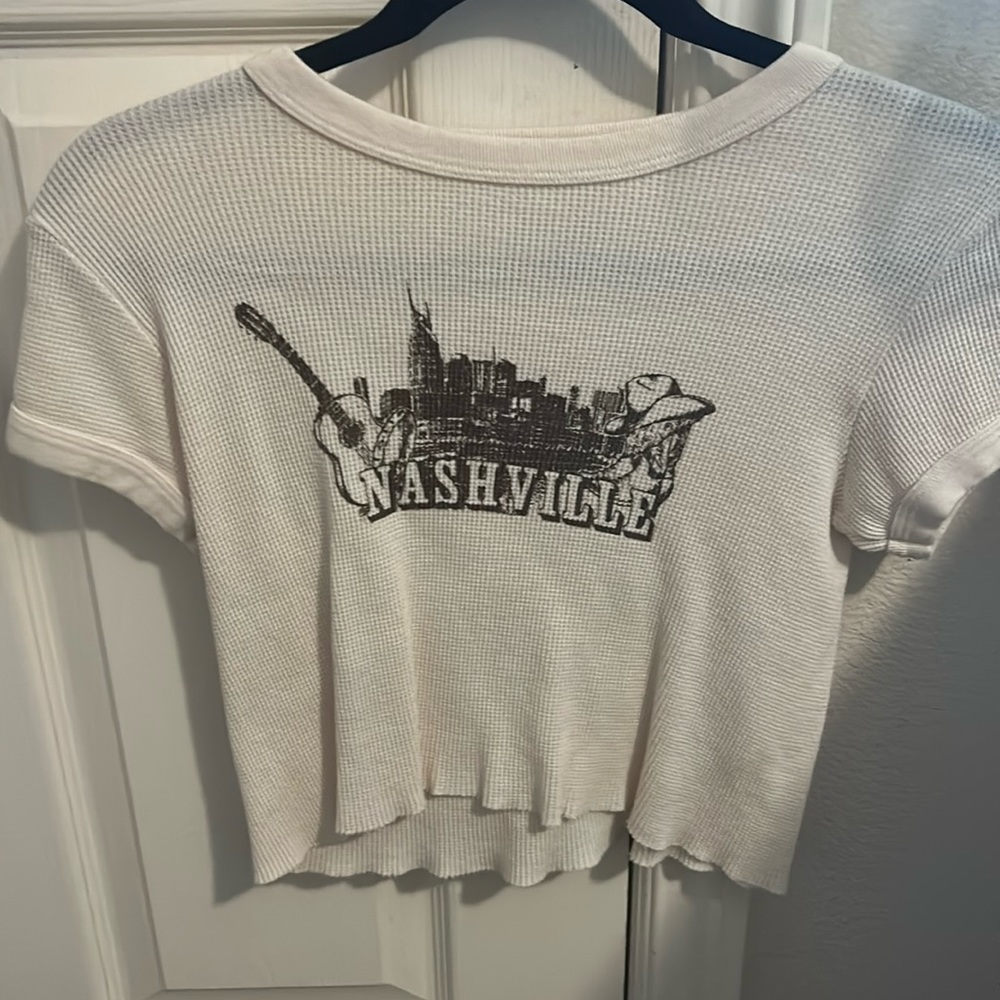 Cute cropped top from the John galt section of Brandy Melville